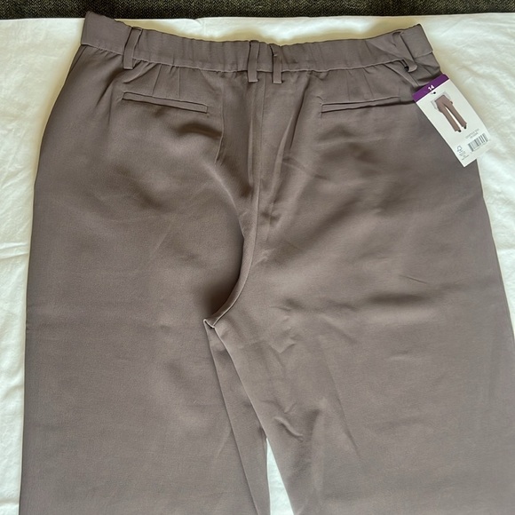NWT DKNY Women's Taupe Pants sz 14 Elasticized Back wide leg - Picture 6 of 7
